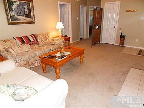 3rd image of 2105 Hearthside Ln