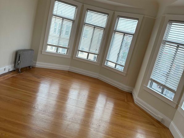 2410 Chestnut St APT 20