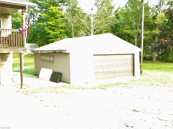 2nd image of 4904 Hawley Dr