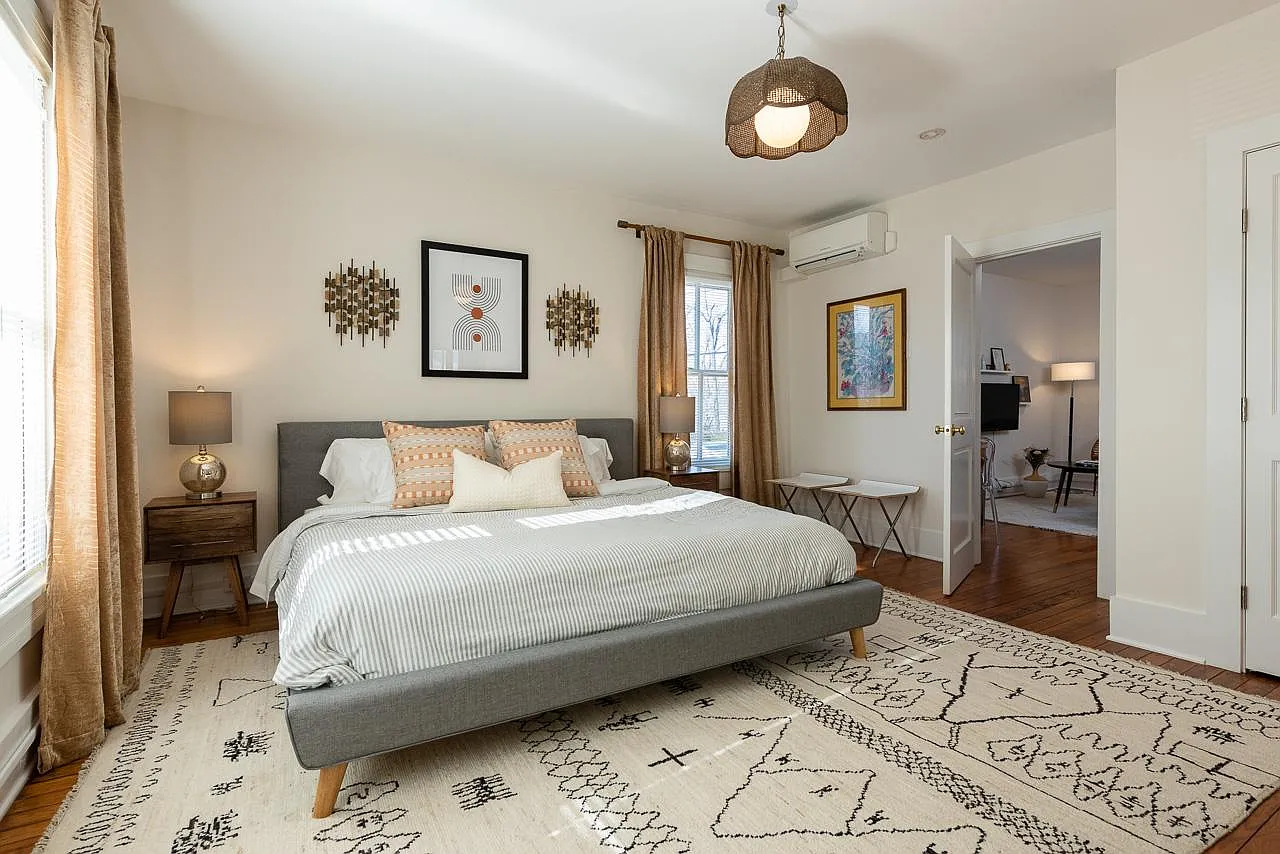 1 bed, 500 sqft, $2,550 — Photo 2