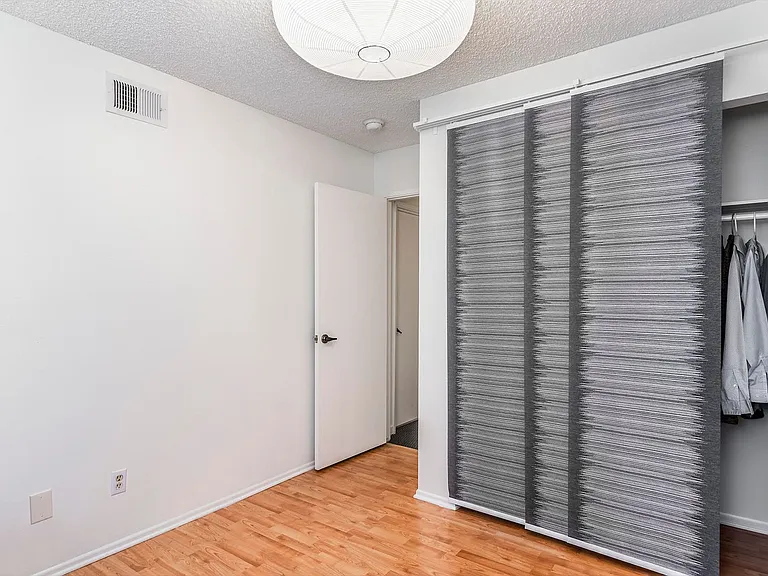 19355 Sherman Way #7 — Photo 11