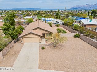 2300 W Golden Hills Rd, Tucson, AZ 85745