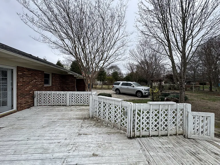 1032 Belmorrow Dr — Photo 20