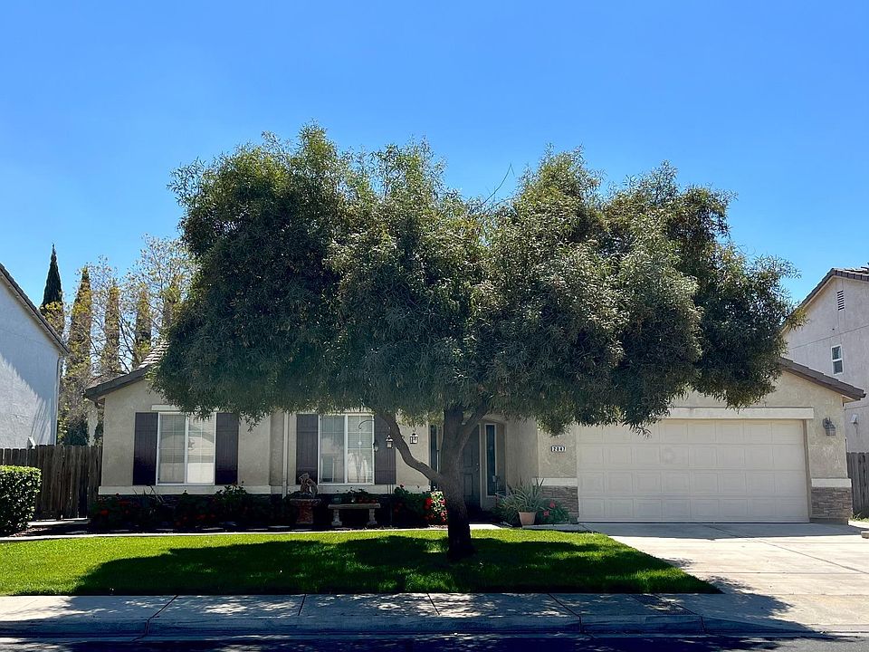 1st image of 2047 W Berkshire Ln