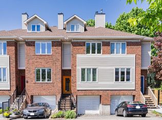 8 Gwynne Ave, Ottawa, ON K1Y 1W9