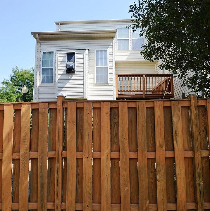 2nd image of 43191 Center St