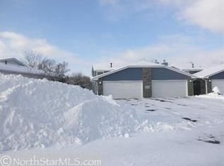 7104 218th St N, Forest Lake, MN 55025