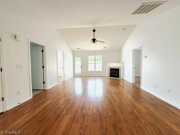 2nd image of 1313 Bayswater Dr