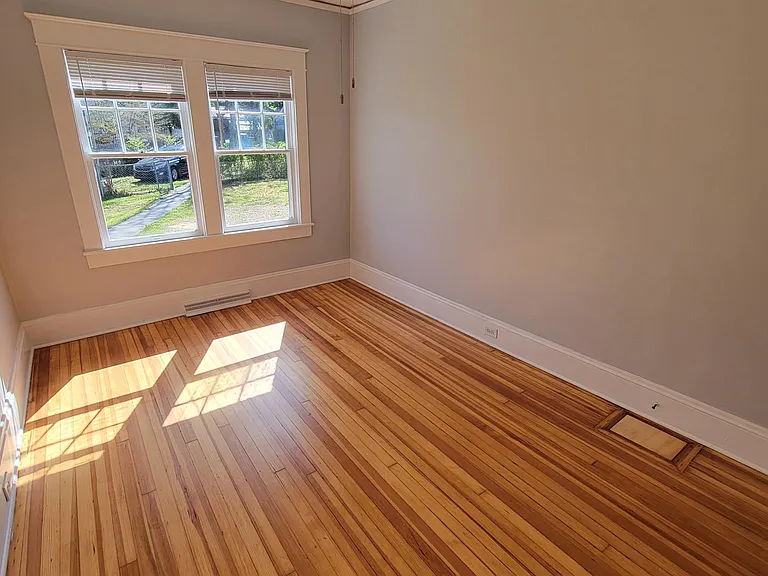 606 N Mendenhall St — Photo 7