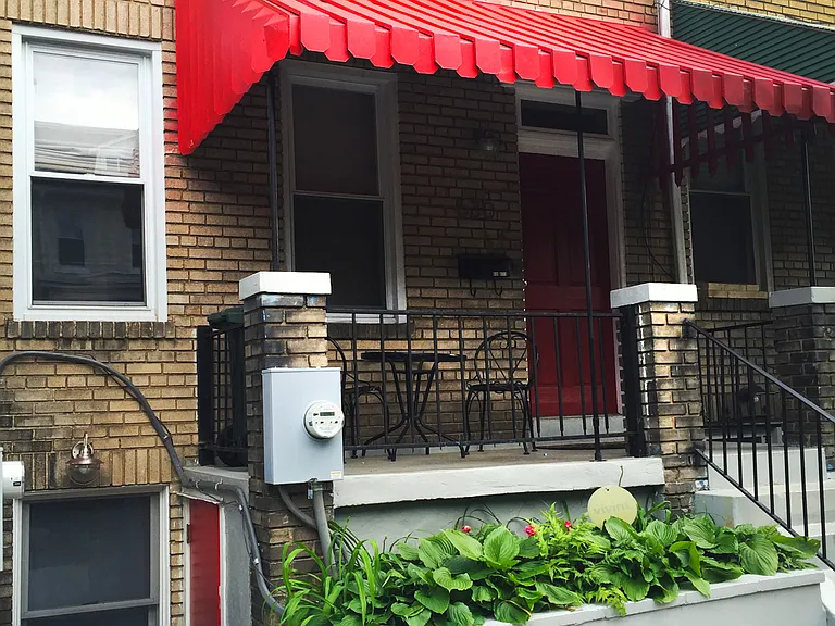 630 Otis Pl NW #1 — Photo 3