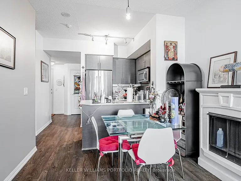 75 Liberty St #317 — Photo 7