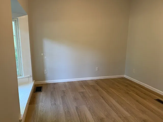 1673 Broadway St — Photo 23