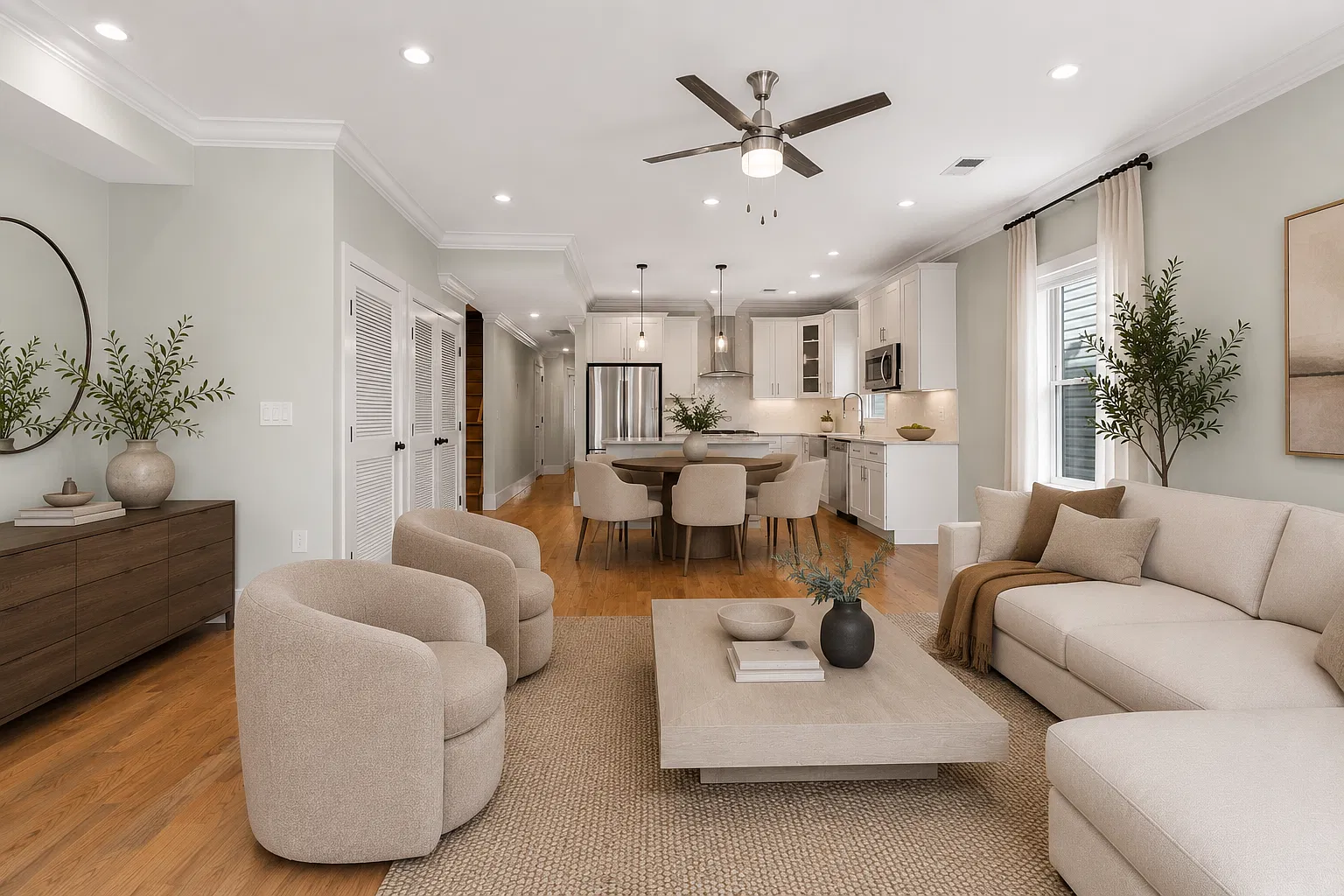3 bed, 1309 sqft, $4,300 — Photo 3