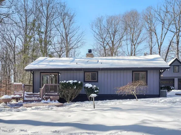 6181 Occoquan Forest Dr, Manassas, VA 20112