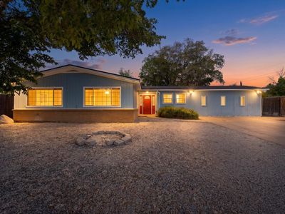 5652 Camino Canada NW, Albuquerque, NM, 87114