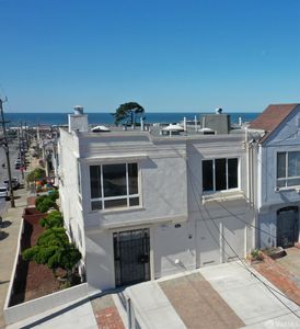 2195 42nd Ave, San Francisco, CA, 94116