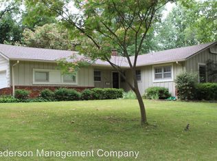919 E 110th St, Kansas City, MO 64131