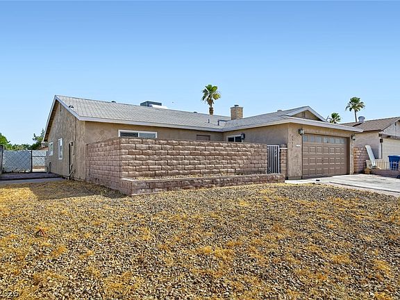 3rd image of 6321 Portola Rd