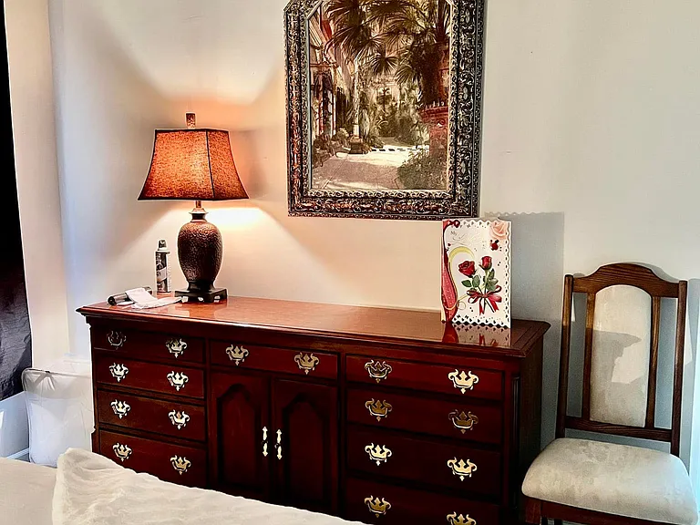 Arthur Hills Dr — Photo 10