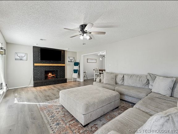 3rd image of 2602 S 27th St