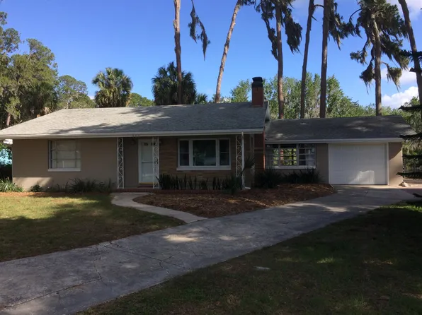 860 Woodward Ave, Eustis, FL 32726