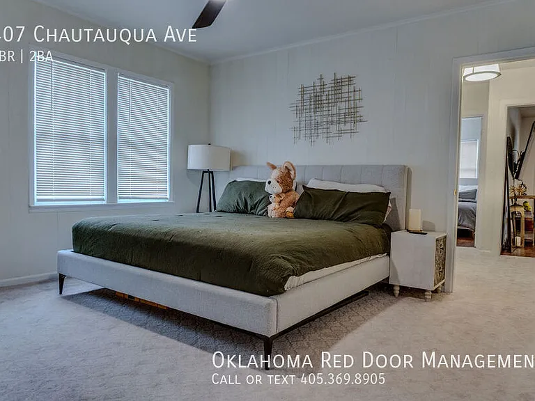 407 Chautauqua Ave — Photo 10