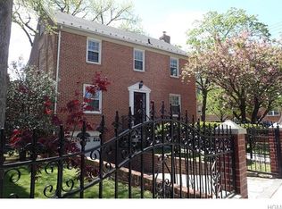 1180 Lakewood Pl, Bronx, NY 10461