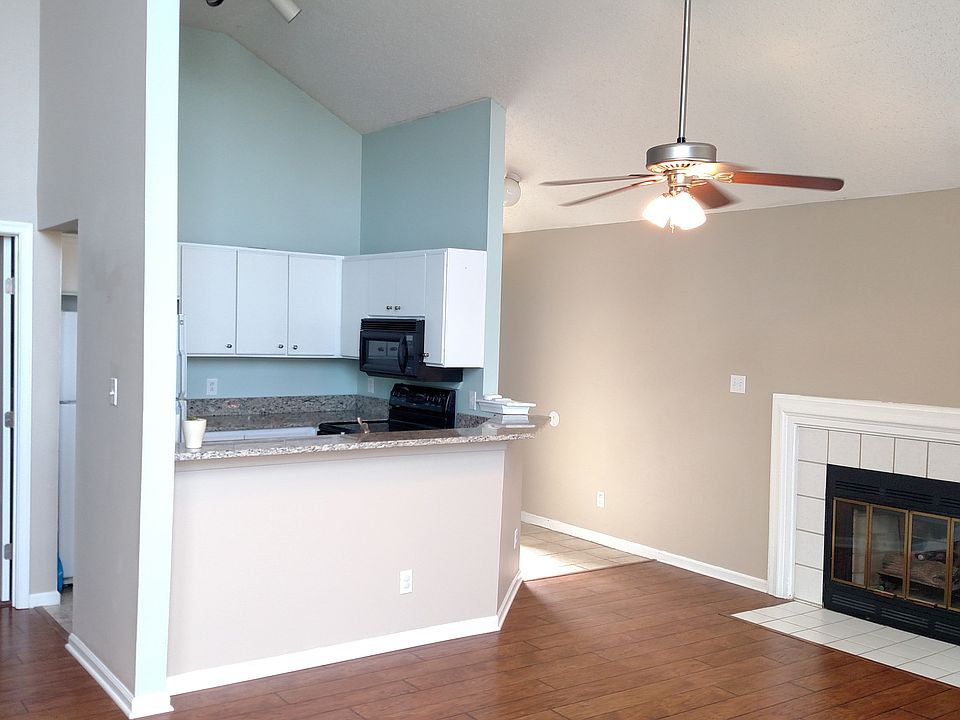 Large Living Area