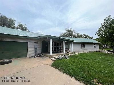 1310 Skelly St, El Dorado, KS, 67042