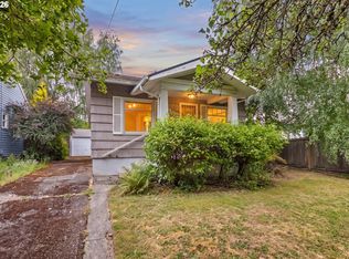 3560 NE Stanton St, Portland, OR 97212