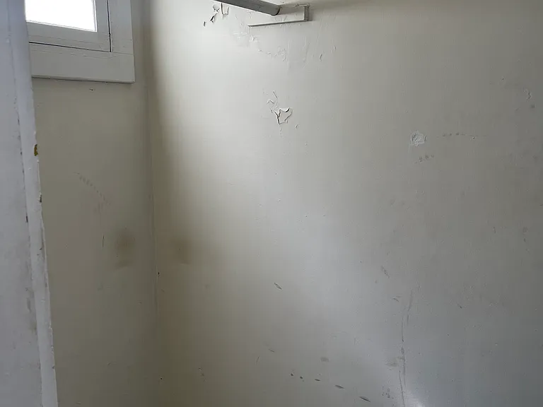 2 Milton St #2R — Photo 3