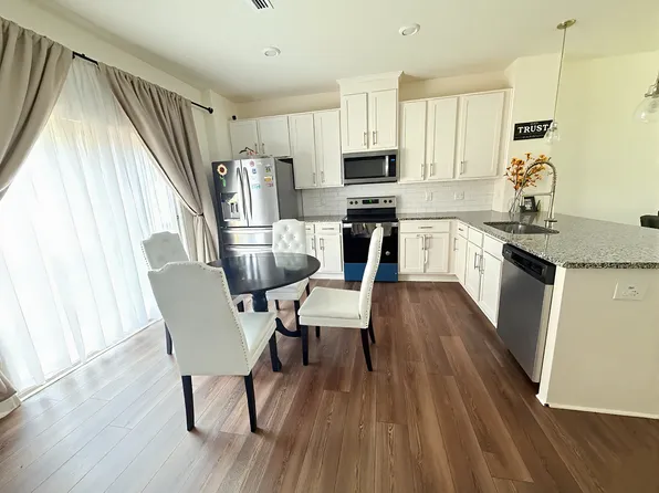 433 Hacksaw Trl, Raleigh, NC 27610