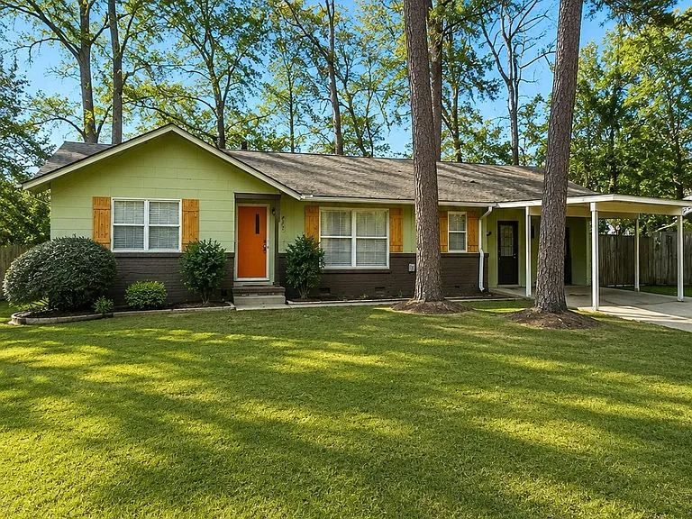 5555 Wayneland Dr — Photo 1