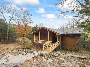 69 Country Club Dr, Holiday Island, AR 72631