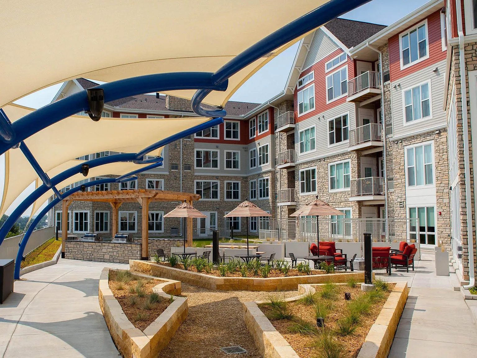 The Legends of Apple Valley 55+ Apartments — Photo 4