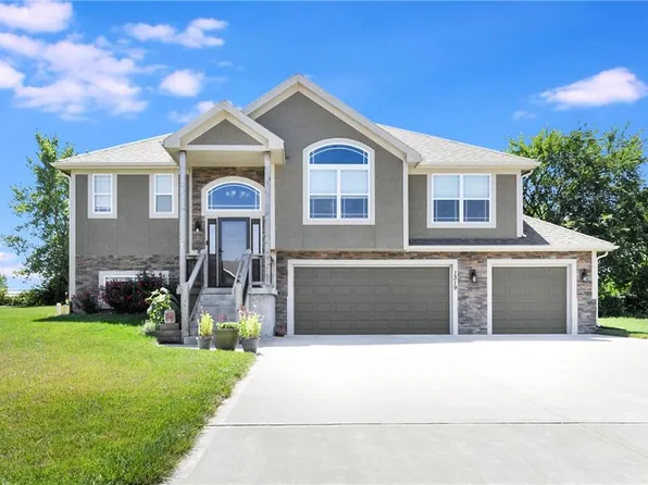 1319 W 13th Ter, Eudora, KS 66025