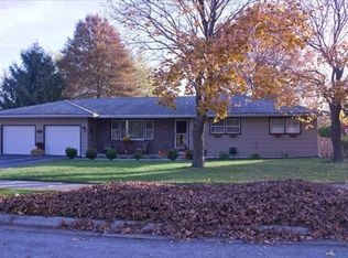 953 E South St, Crown Point, IN 46307