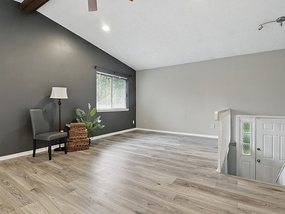 2nd image of 7940 Sunfield Ct