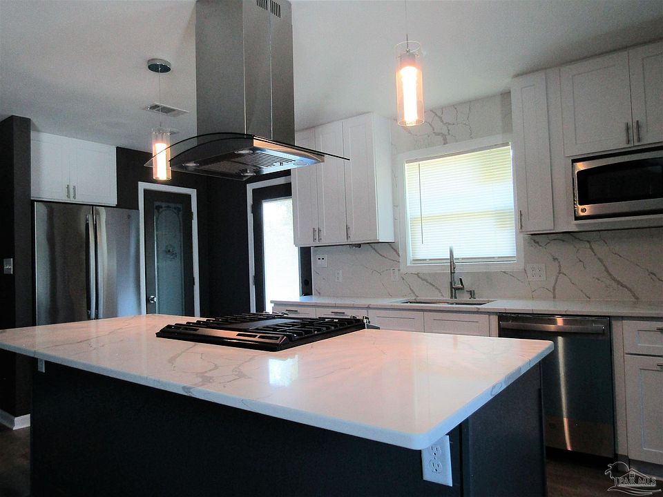 1st image of 401 E Fisher St