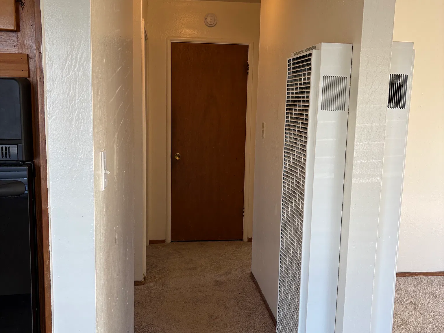 2 bed, 700 sqft, $2,195 — Photo 3