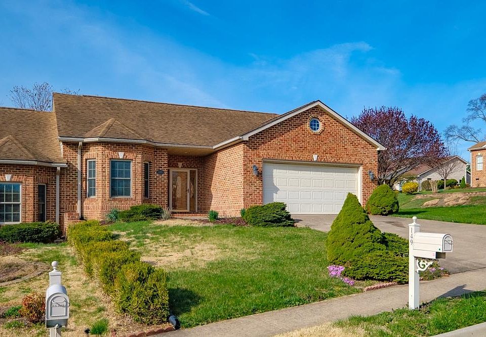 1st image of 149 Donna Dr