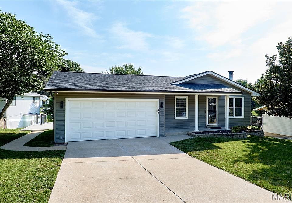 1st image of 195 Sorlee Dr