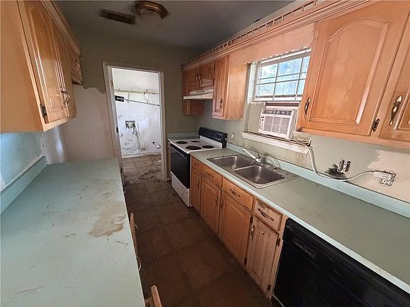 5th image of 6941 Colonial Ter