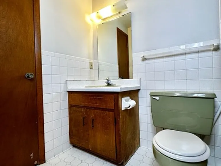 1012 Lime Kiln Rd — Photo 10