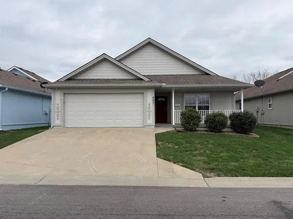 905 Mercury Way, Raymore, MO 64083