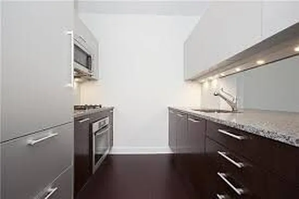 Rented by Level Group | media 1