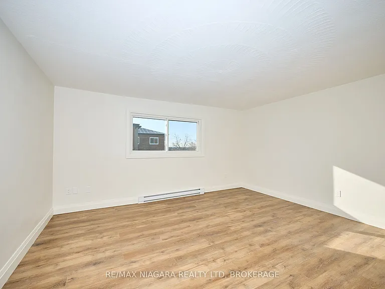 141 Plymouth Rd #8 — Photo 30