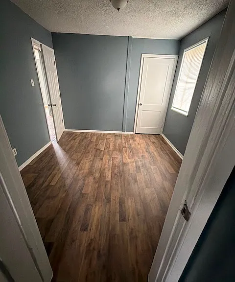 2840 Brewer Ave — Photo 3