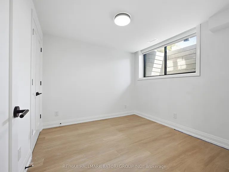 56 Camberwell Rd #2 — Photo 15