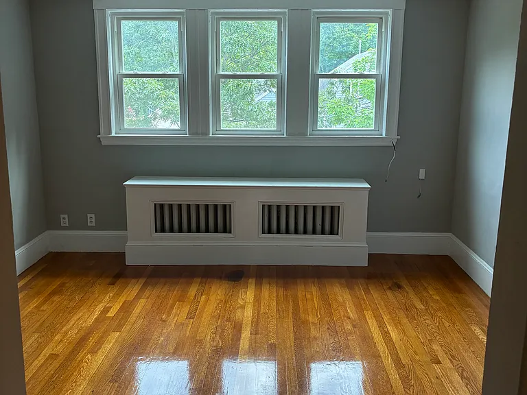 350 Plain St #2 — Photo 9